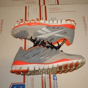 Women's Reebok Realflex running shoes 9.5